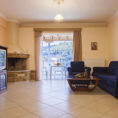 Apolpaina L Apartments Екстер'єр фото