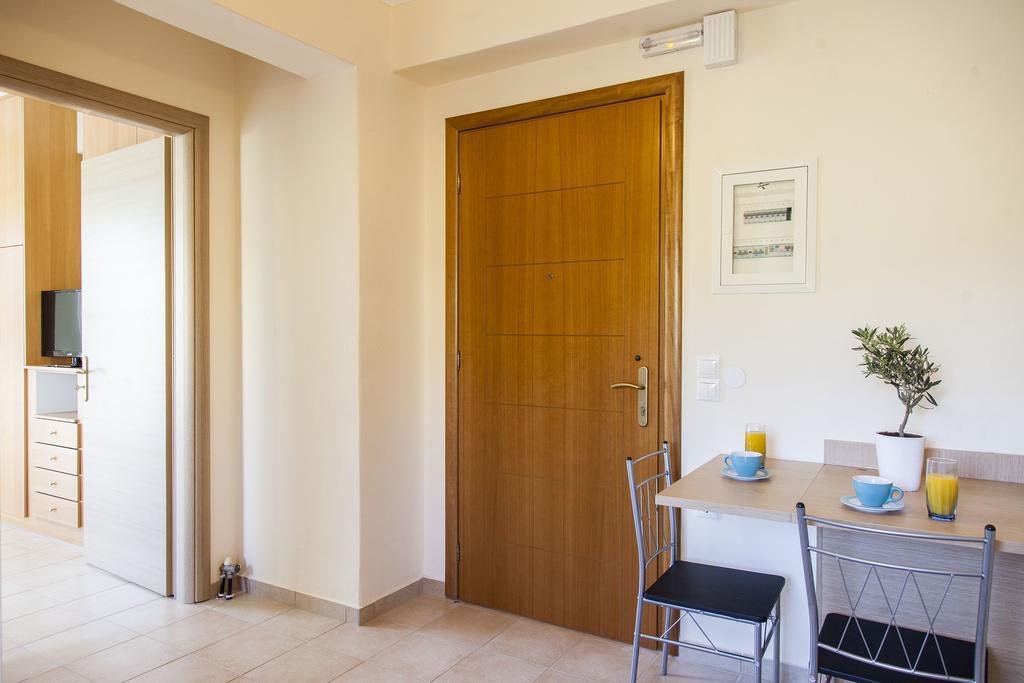 Apolpaina L Apartments Екстер'єр фото