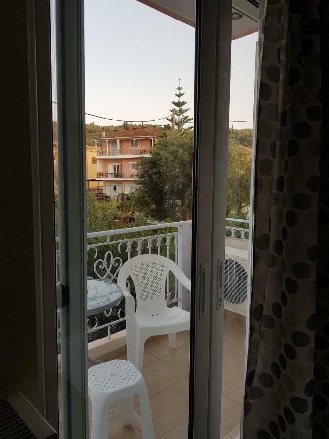 Apolpaina L Apartments Екстер'єр фото